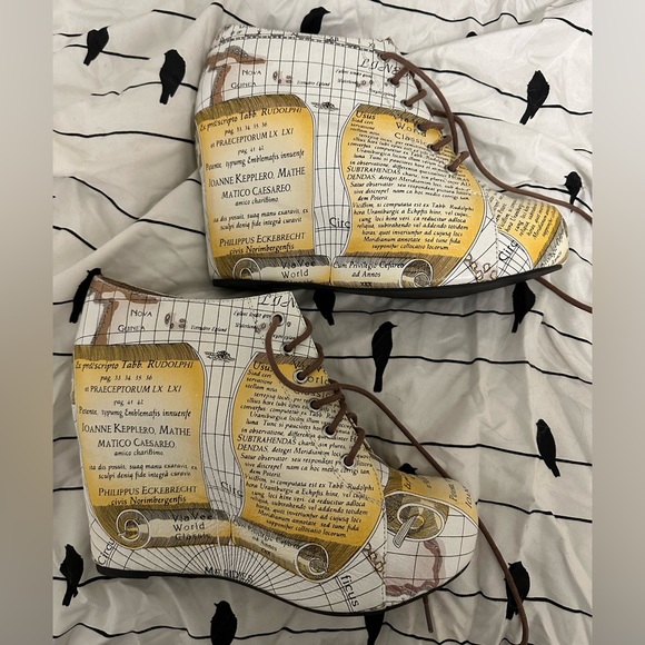 Jeffrey Campbell Map 99 Tie Wedge Making Move Boot - Picture 2 of 3